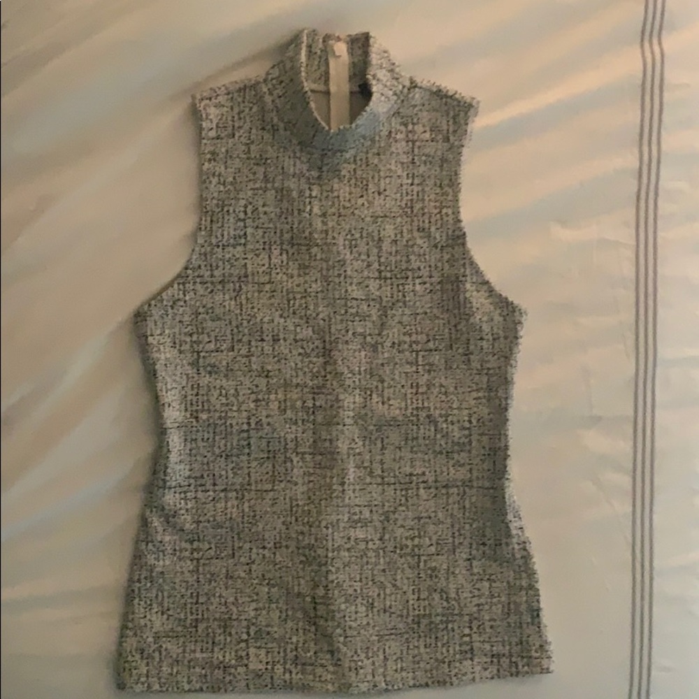 Current-season, sleeveless Express top.